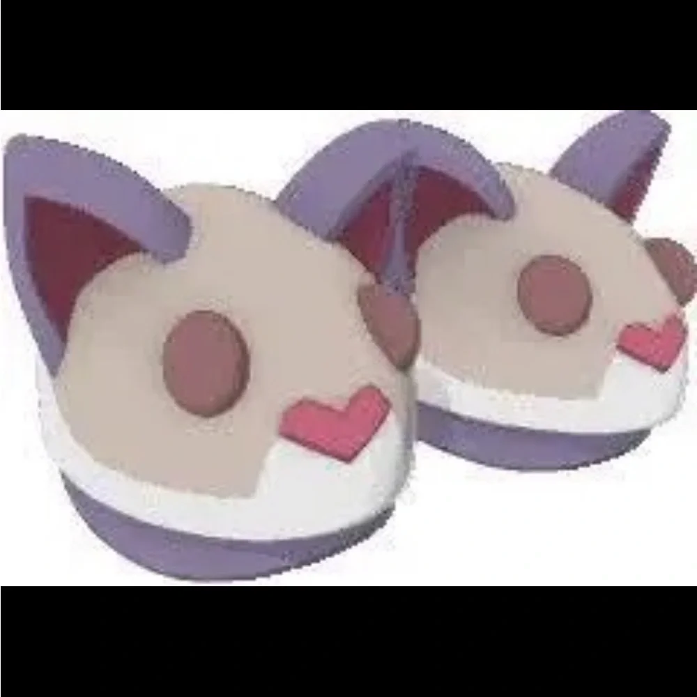 ***READ DESCRIPTION B4 PURCHASING* Snow Leopard Slippers ANIMAL JAM IN GAME ITEM